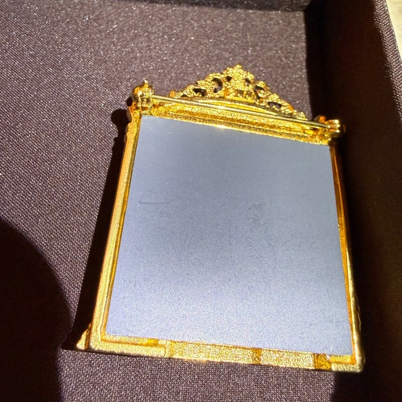 Luxurious Golden Cat Mirror Signed JJ - Picture 6 of 8
